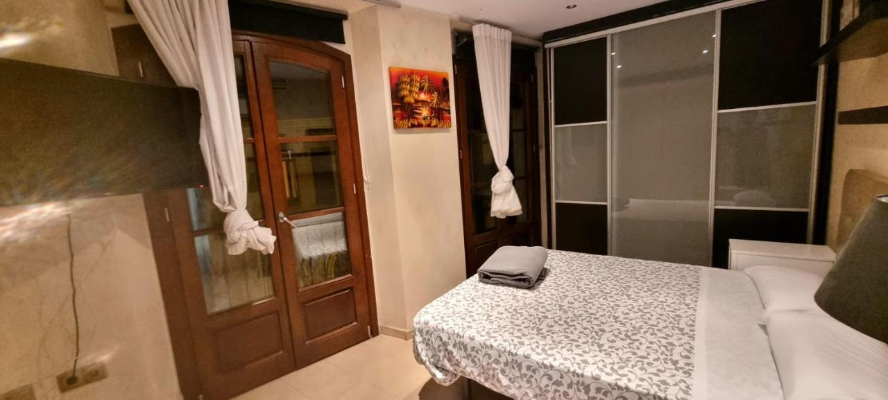 Apartamentos Salamanca Μάλαγα Εξωτερικό φωτογραφία