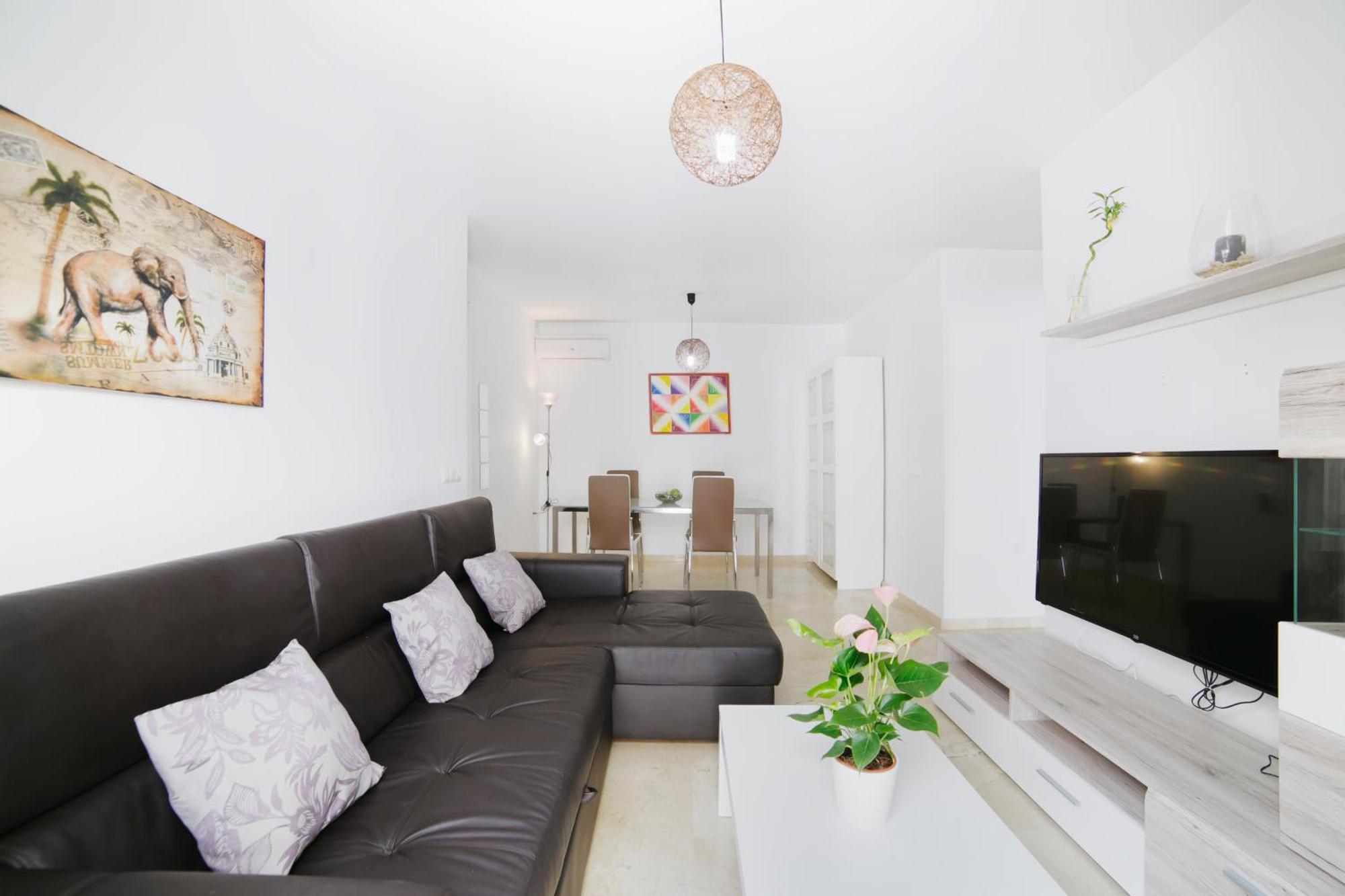 Apartamentos Salamanca Μάλαγα Δωμάτιο φωτογραφία