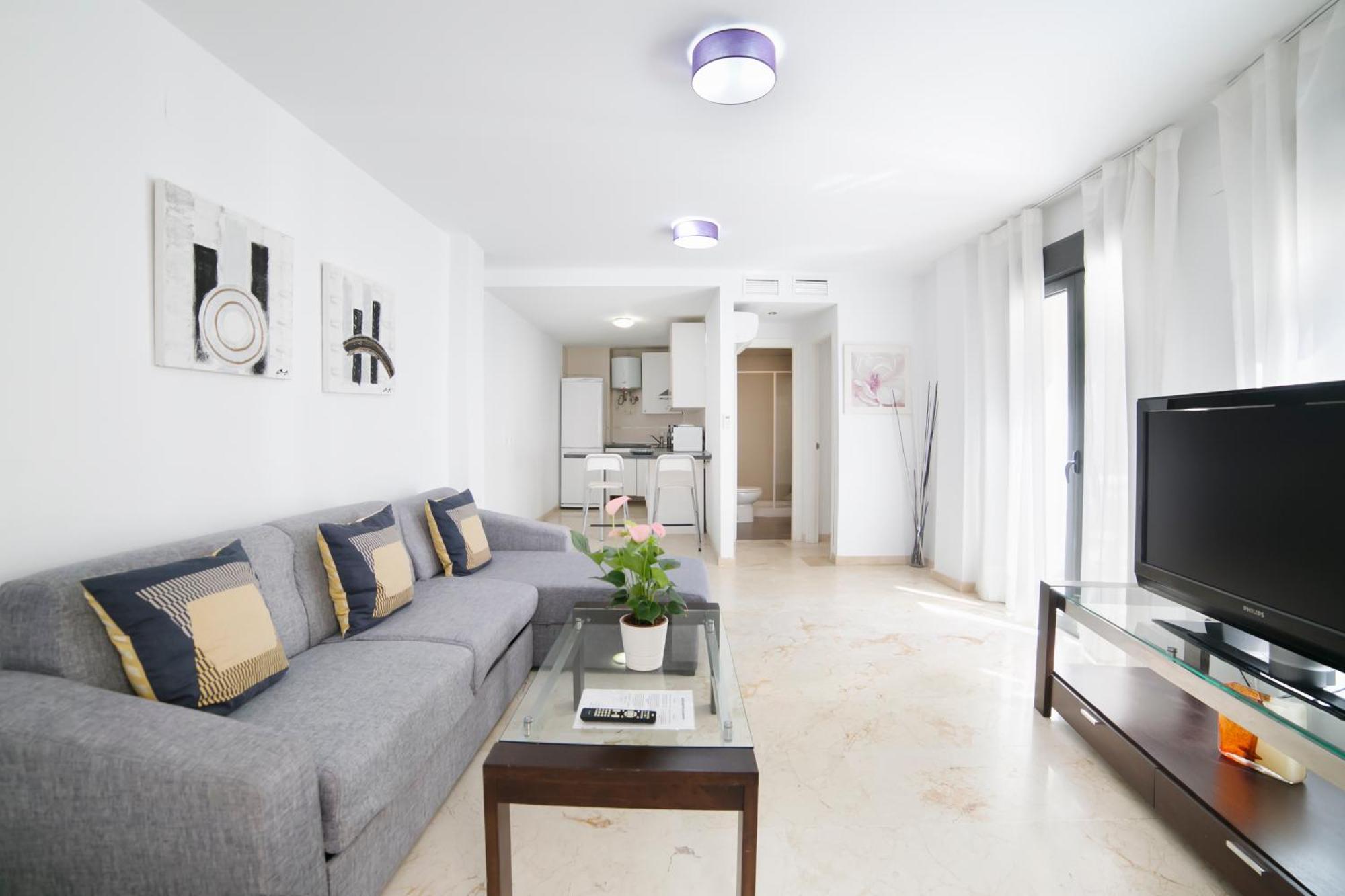 Apartamentos Salamanca Μάλαγα Δωμάτιο φωτογραφία