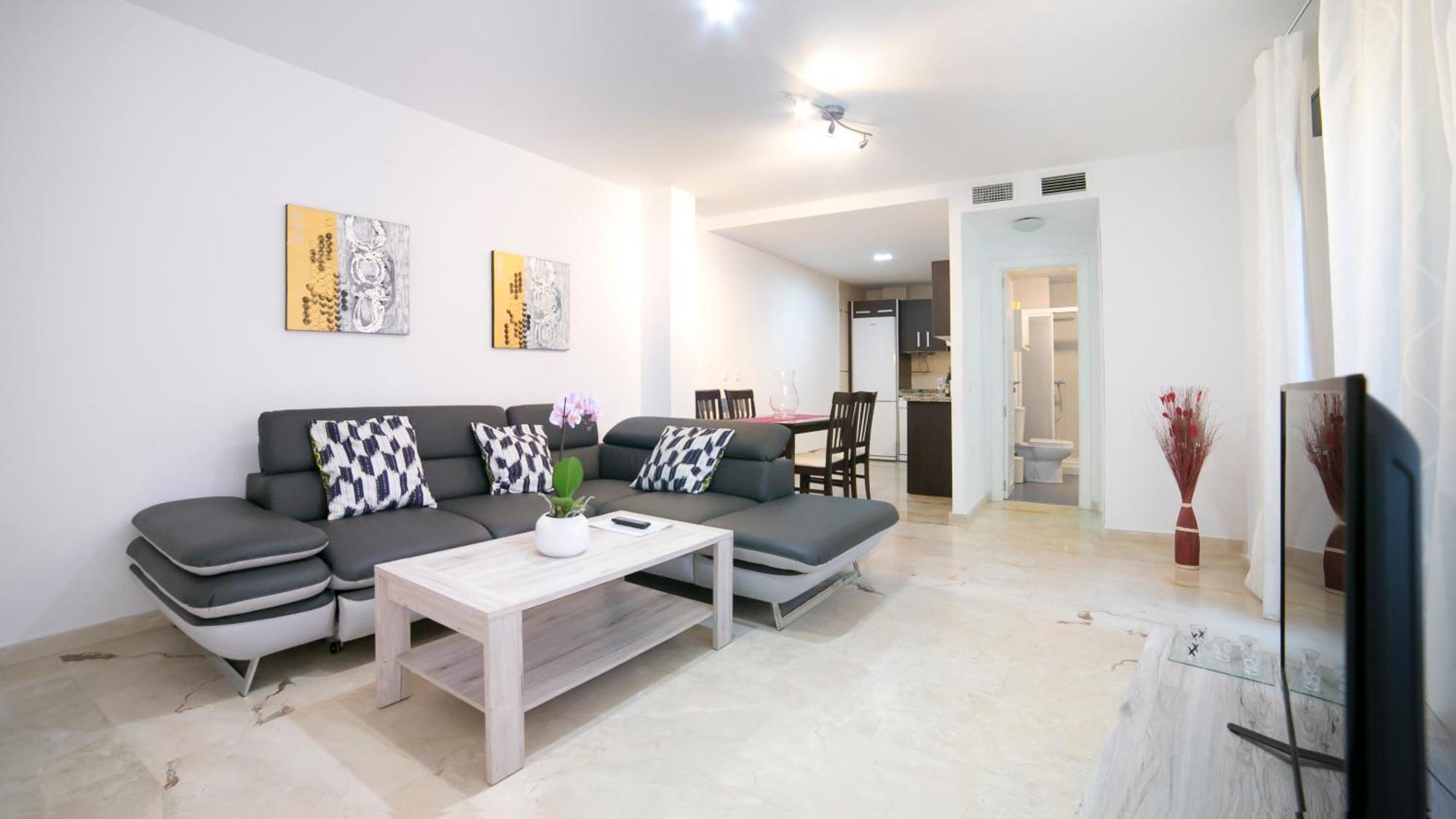 Apartamentos Salamanca Μάλαγα Δωμάτιο φωτογραφία