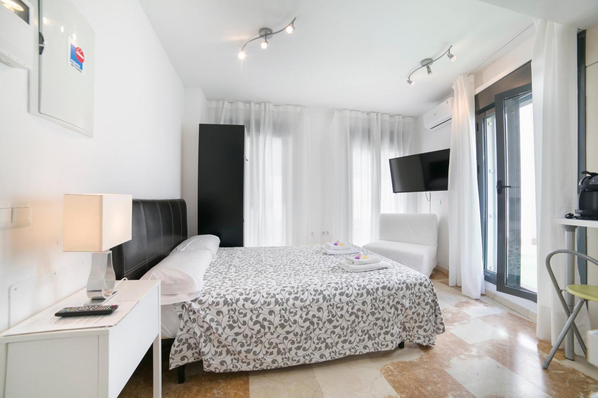 Apartamentos Salamanca Μάλαγα Δωμάτιο φωτογραφία